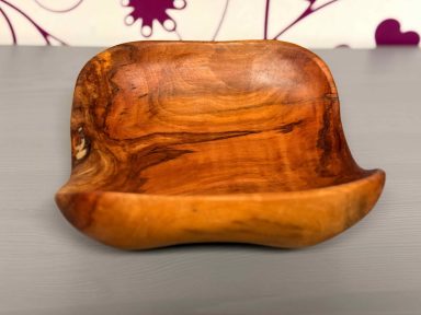 Bananenlager aus Apfel (sold)