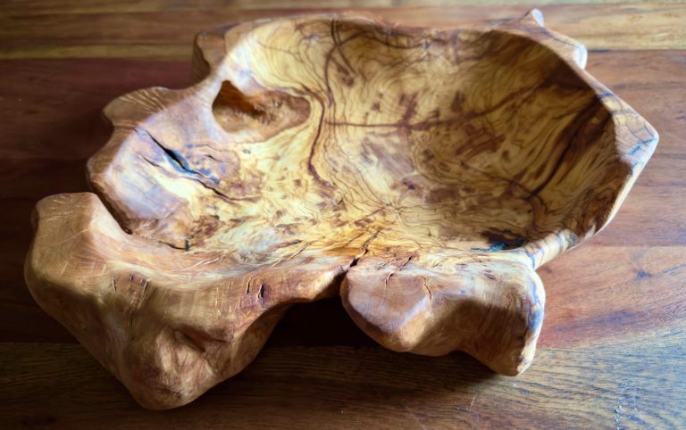 Unikat aus Olivenholz Unikat aus Olivenholz